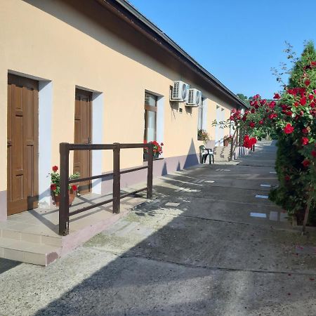 Legenda Anotimpurilor Villa Alma Exteriör bild