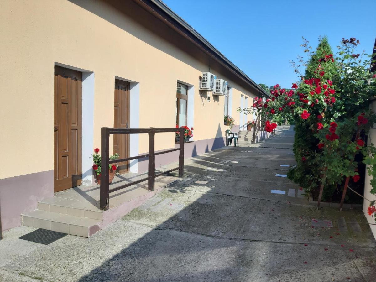 Legenda Anotimpurilor Villa Alma Exteriör bild